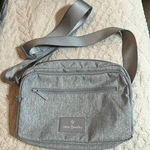 Vera Bradley Lighten Up RFID Little Hipster, Medium Heather Gray NWOT